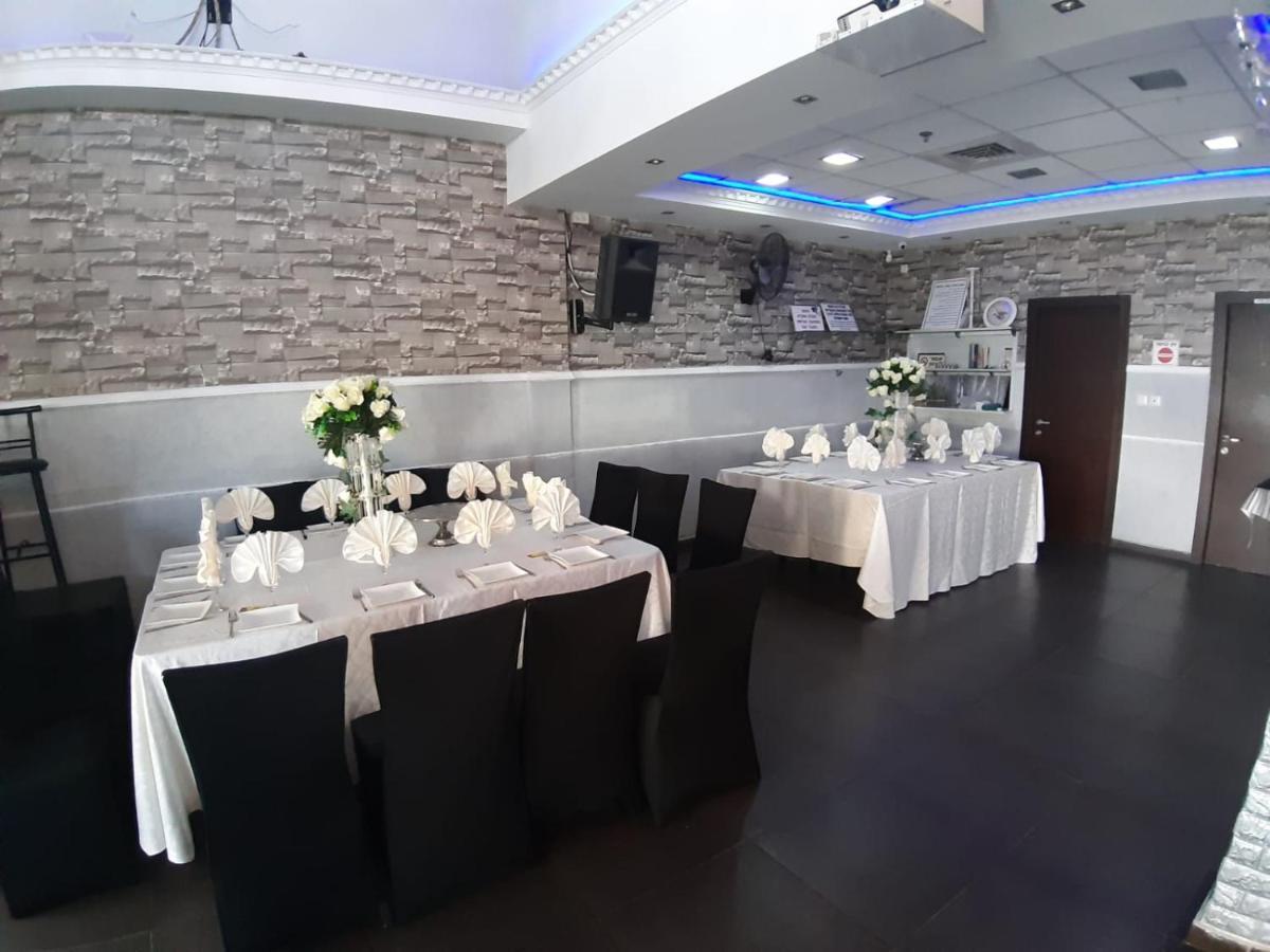 Star Guest- House Hotel Or Yehuda Exterior photo