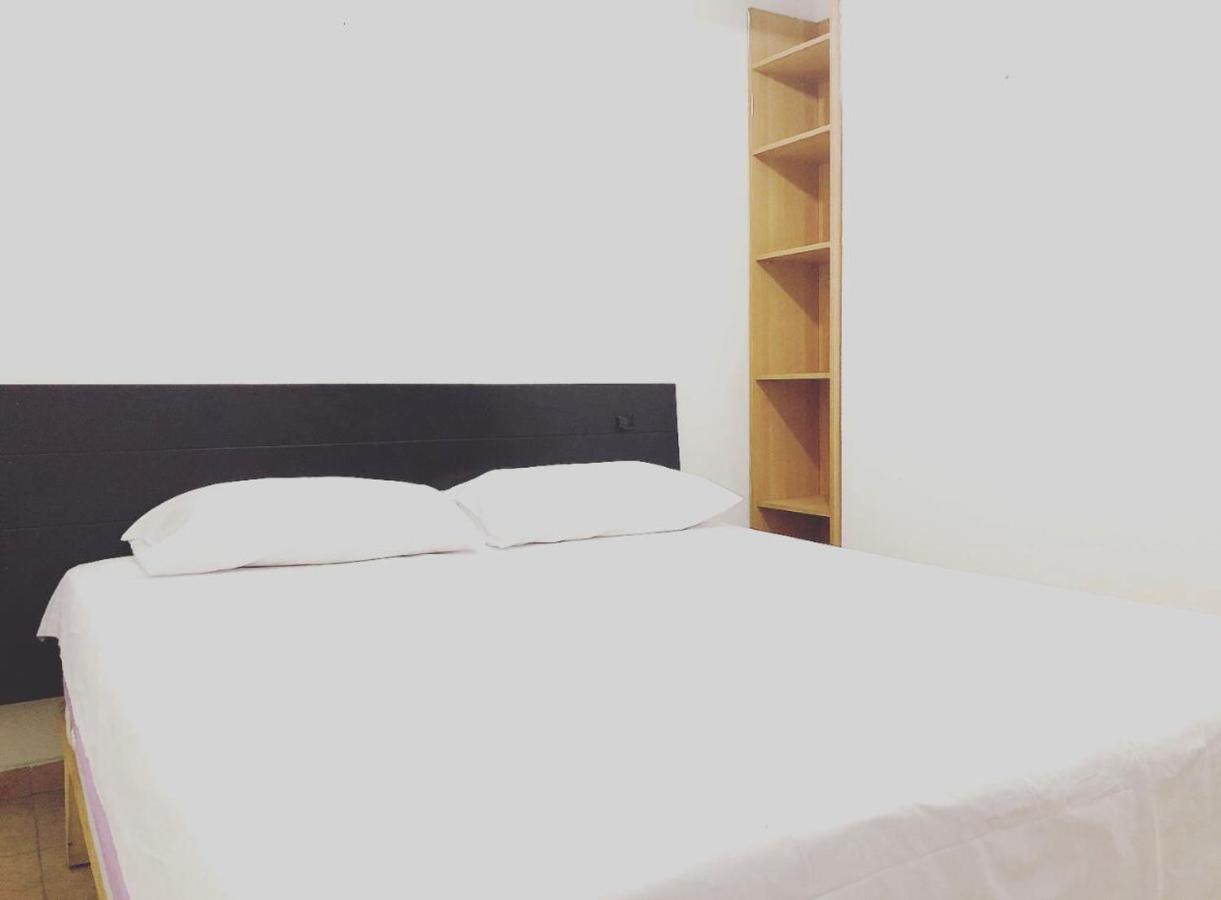 Star Guest- House Hotel Or Yehuda Exterior photo